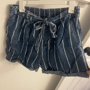 BLUE TIE SHORTS